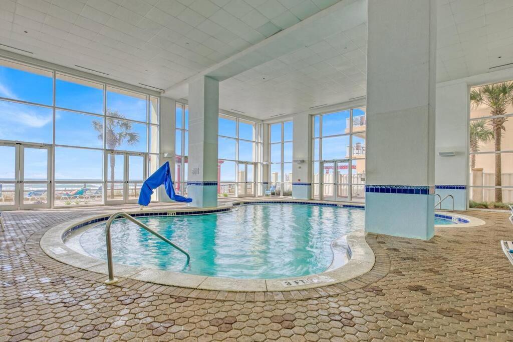 Beachfront #709 At Majestic * Panama City Beach